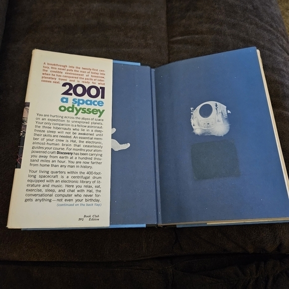 2001 a Space Odyssey book. Copyright 1968. - Picture 4 of 6